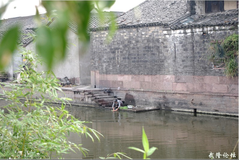 QQ截图20121008140037.jpg