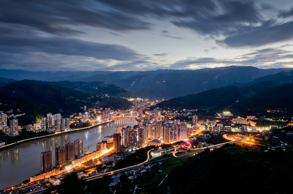 _DSC7121-1-2_缩小大小.jpg