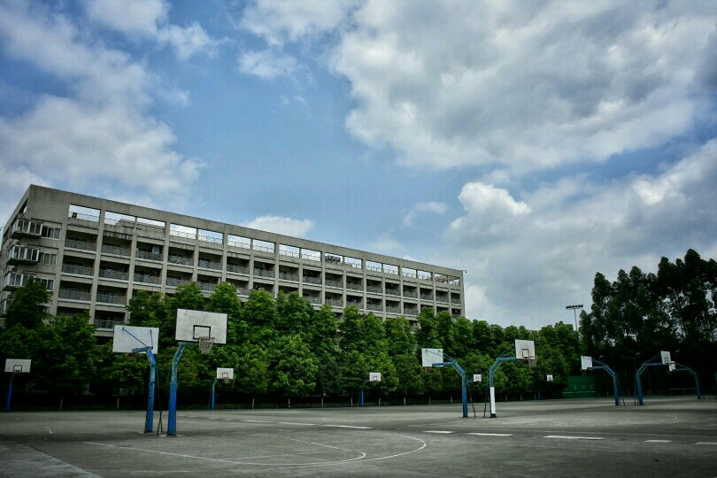 ONtToQf08ZQq.jpg