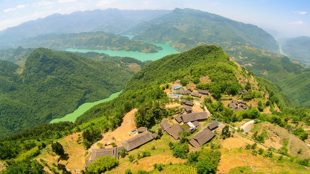 鸟瞰冉家湾。.jpg