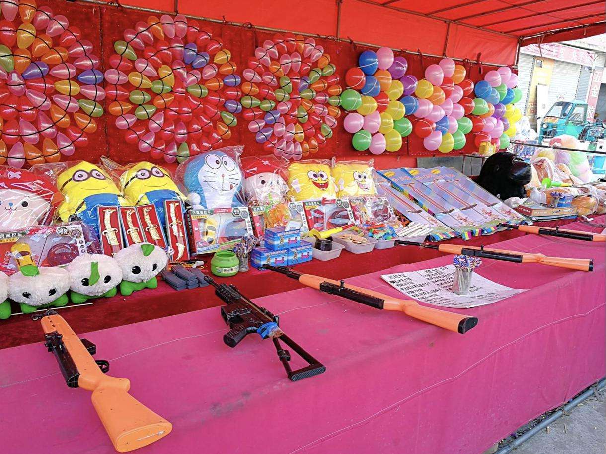 趣味活动,欢享国庆 趣味套圈圈,欢乐打气球趣味活动 让你套住快乐