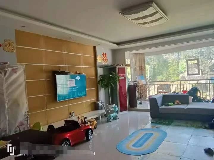 161235mfkuuaekepj394a9.jpeg