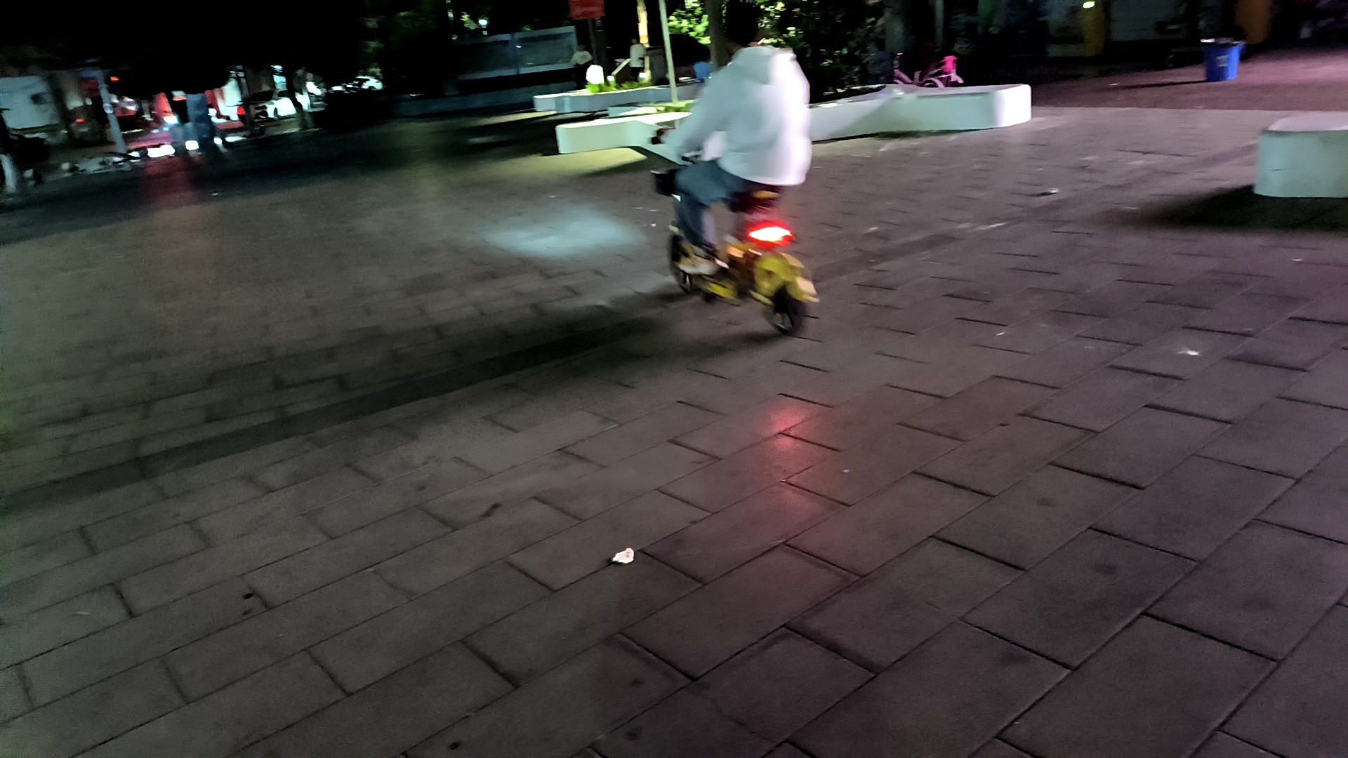 101811l0bs04b10qoppl0i.jpeg
