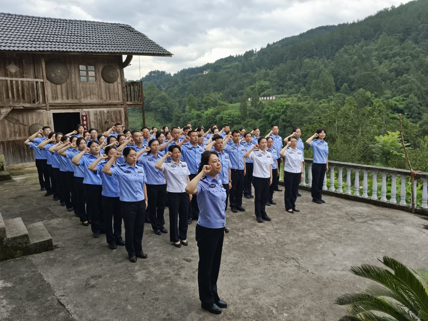 10.武隆沧沟国际户外运动小镇户外运动主题类贺龙元帅部驻扎地旧址-3_proc.jpg