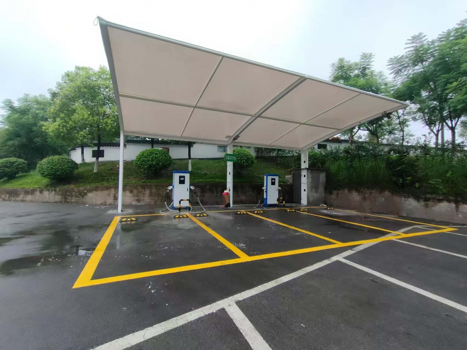 120kw 中高棚会议农业基地安装实例.jpg