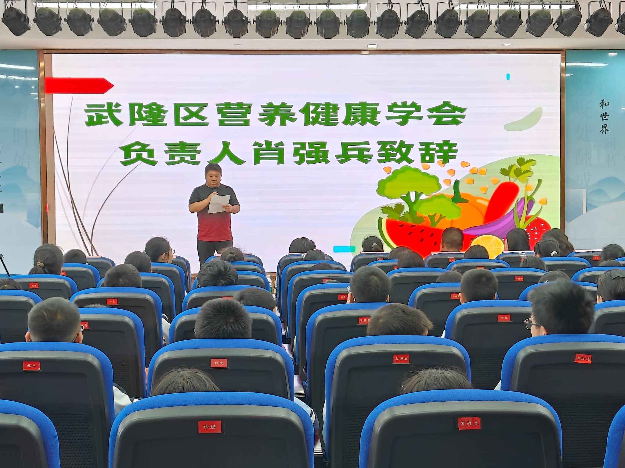 肖(1).jpg